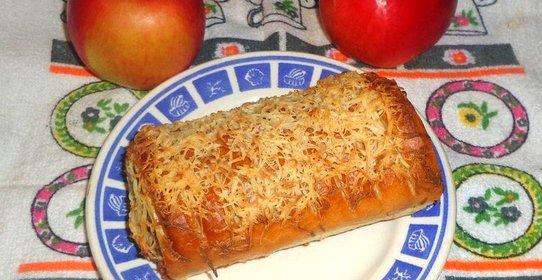 Батон фаршированный мясом и овощами