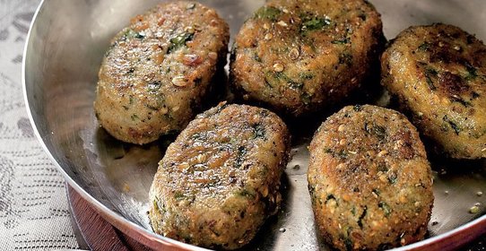 Картофельные котлетки с кориандром