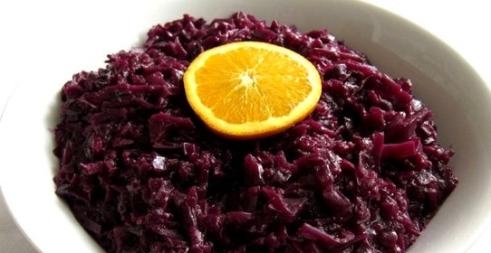 Тушеная красная капуста по-чешски