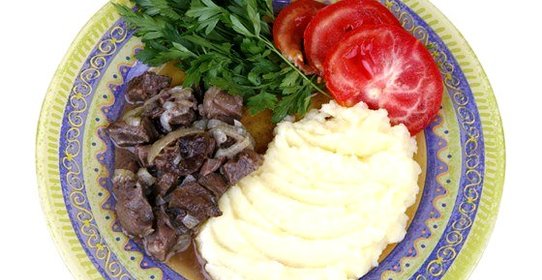 Говяжье сердце тушеное