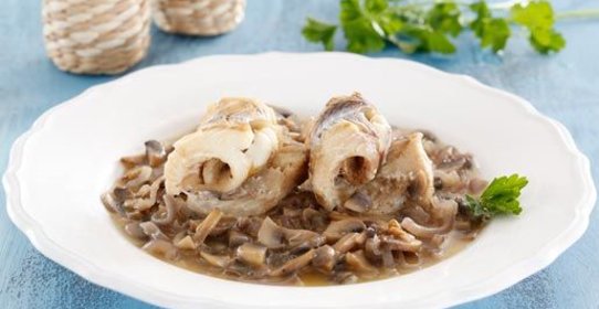 Треска с грибами