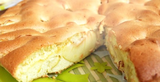 Яблочный пирог за 5 минут