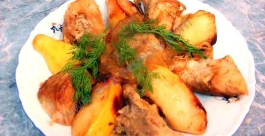 Мясо с айвой