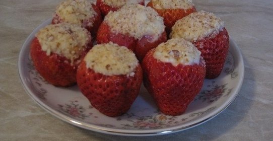 Десерт «Клубничка»