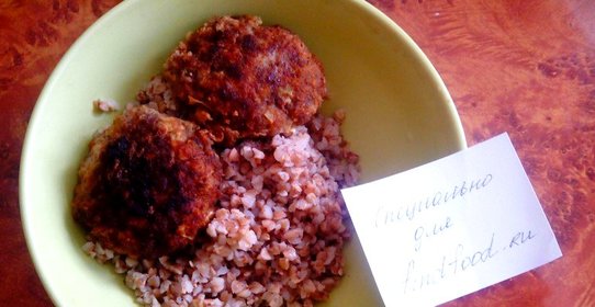 Мясные котлеты с капустой