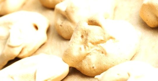 Мини-меренги с шоколадом