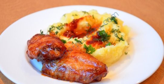 Куриные крылышки в медовой глазури