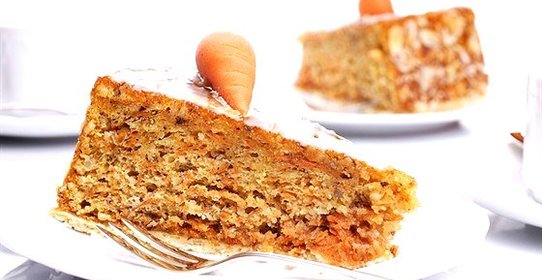 Морковный пирог с миндалем