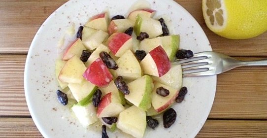 Салат с грушами и яблоками