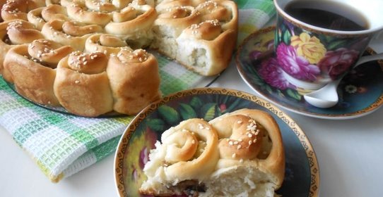 Пирог-хризантема с картофелем и грибами