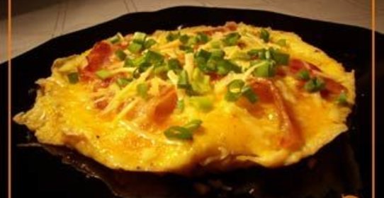 Поджаренное яйцо с беконом и сыром по-ирландски