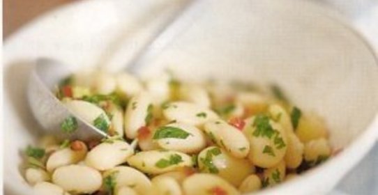 Легкий фасолевый салат по-итальянски