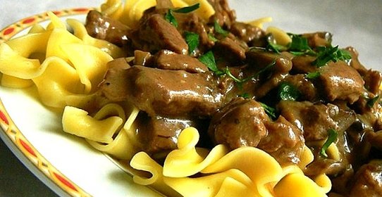 Печень по-бефстрогановски