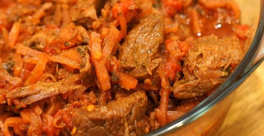 Мясо, тушеное в мультиварке Поларис