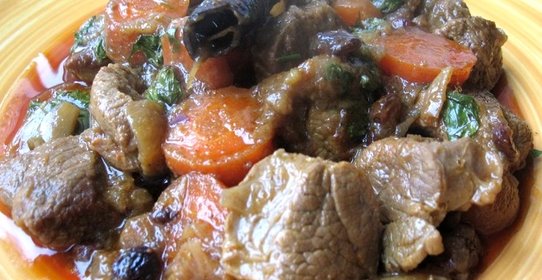 Баранина с морковью