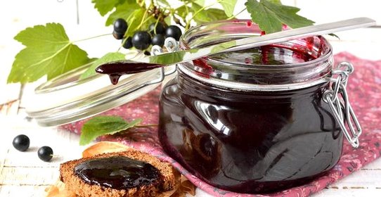 Желе из чёрной смородины
