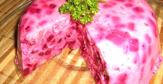 Мусс из сельди и свеклы