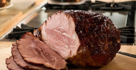 Рождественская ветчина с малиновой горчицей