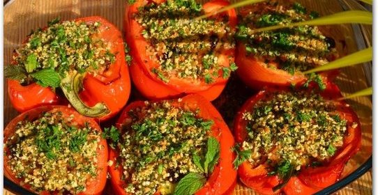 Фаршированные перцы и помидоры