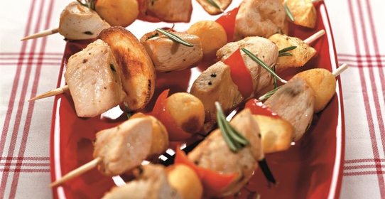 Картофельные шашлыки с курицей