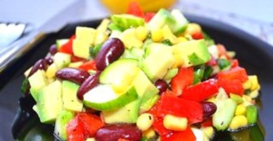 Салат с фасолью консервированной