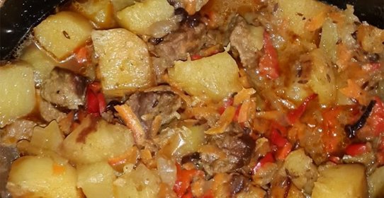 Телятина с тмином и барбарисом в горшочке