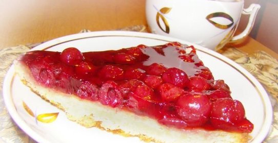 Творожно-вишневый пирог