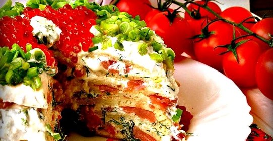 Блинный пирог с семгой