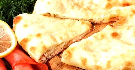 Осетинский пирог с семгой