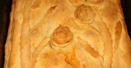 Закрытый пирог с картошкой и мясом