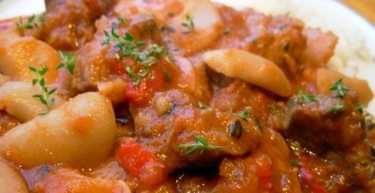 Говядина с фасолью в мультиварке