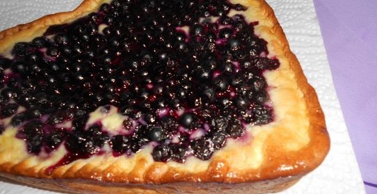 Пирог Черничное сердце