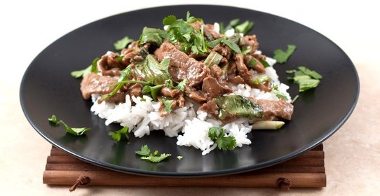 Говядина с базиликом по‑тайски