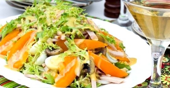 Салат «Сборный» с горчичной заправкой