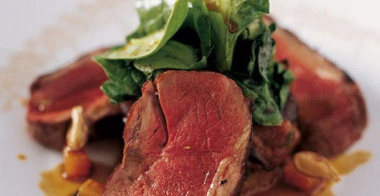 Баранина по-царски с баклажанной икрой и тмином