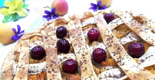 Абрикосовый пирог с ванилью