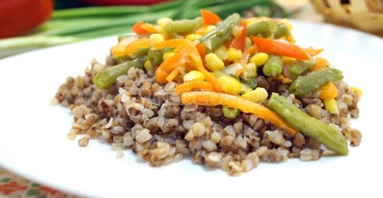 Салат из крабового мяса и феты