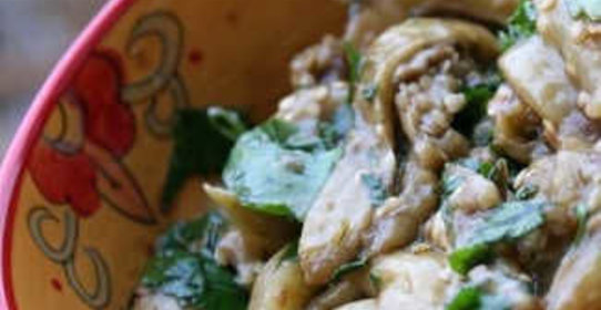 Салат из баклажанов с петрушкой