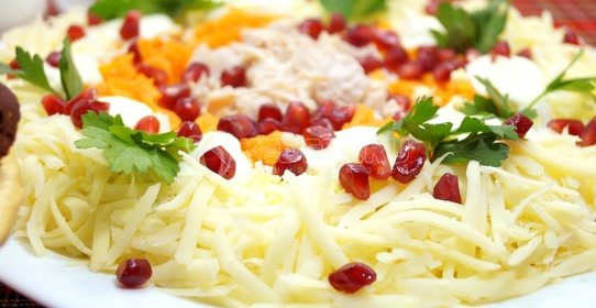 Салат с курицей «Алматинский»