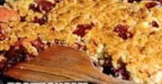 Груши с клюквой в хрустящем тесте