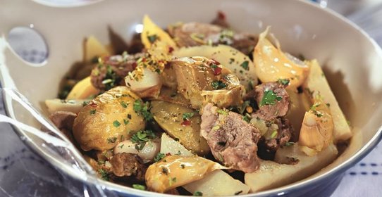 Баранина с антоновскими яблоками