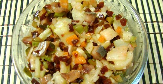 Винегрет с сельдью и квашеной капустой