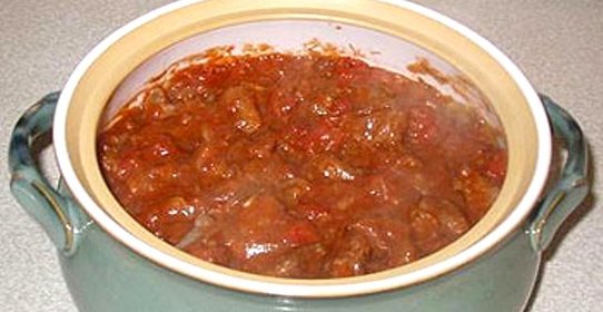 Гуляш из свинины в духовке