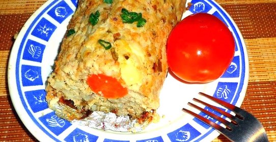 Рулет с морковной начинкой