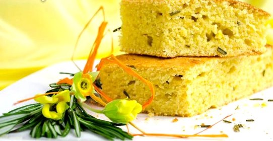 Кукурузный пирог с розмарином