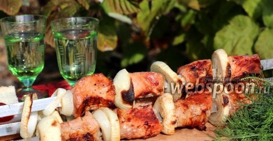 Шашлык из свинины в винном маринаде