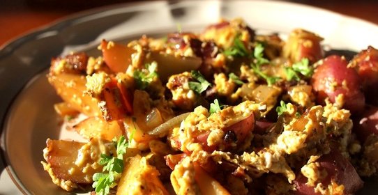 Яичница с картошкой