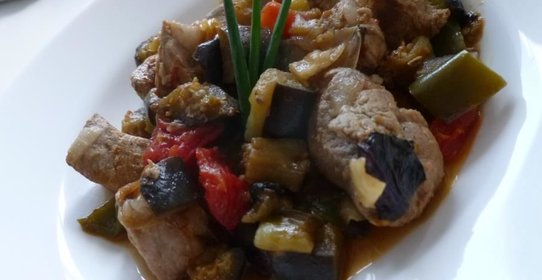 Свинина с баклажанами