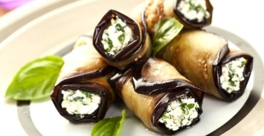 Вкусные рулетики из баклажанов с сыром