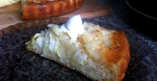 Быстрый капустный пирог со сливочным маслом